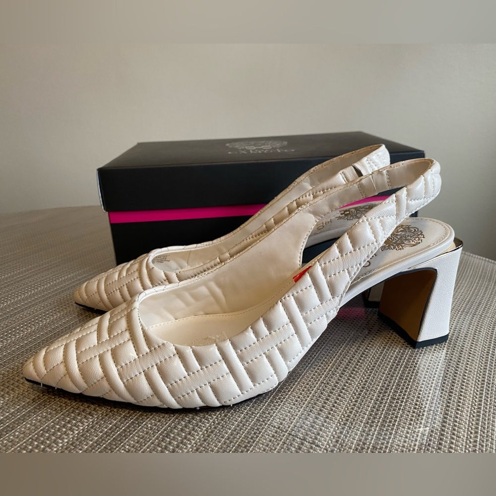 New in box Vince Camuto Leather Cream White Quilted Slingback Heels size 9.5